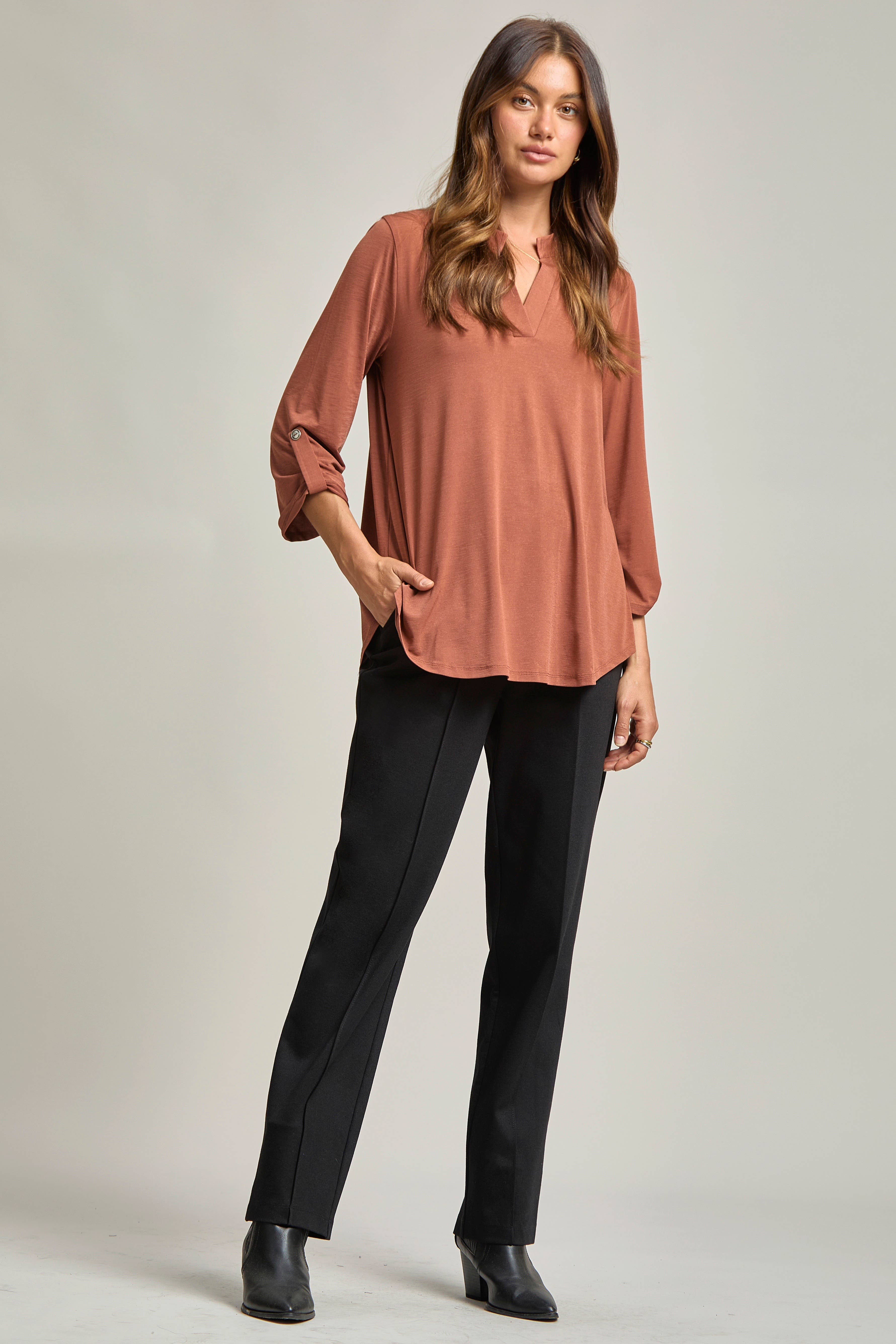 Dear Scarlett - Vente Chemisier – femme - Blouse Lizzy à manches 3/4, pratique pour le voyage3