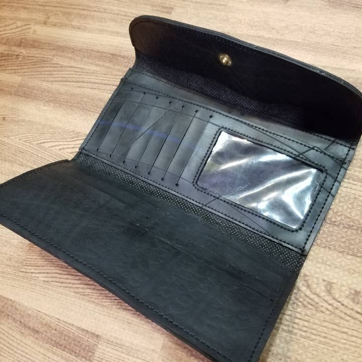 Snap wallet for wholesale by Revy Fair Trade