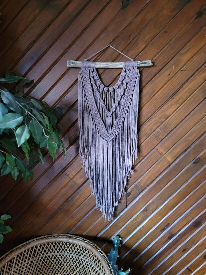 Abby - Tenture murale en macramé pour la vente par Knotty Boho Designs