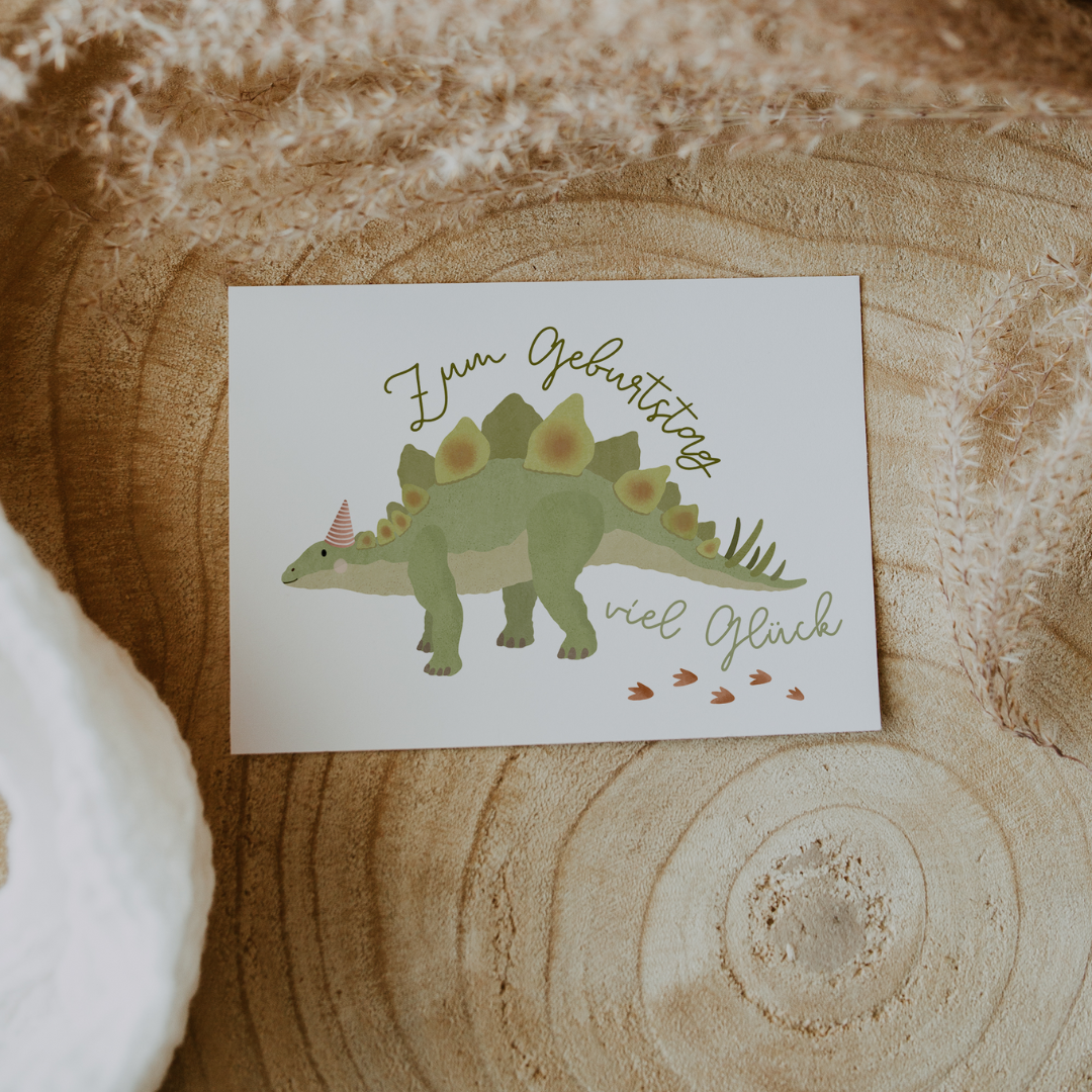 Tilda&Theo - Wholesale Birthday Card - Postcard dinosaur - birthday dinosaur Stegosaurus2
