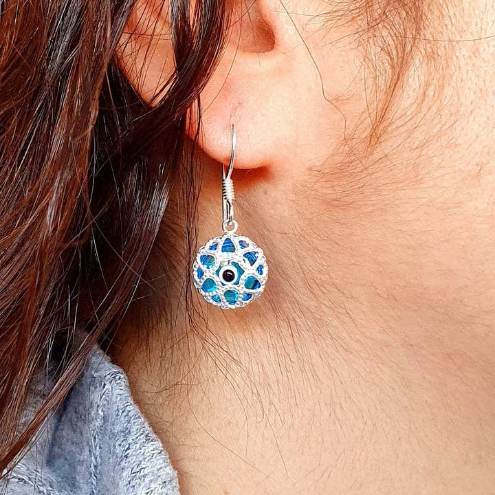 Glas onde øjne og 925 Sterling sølv filigran dinglende øre for engroshandel hos MYSTIC JEWELS