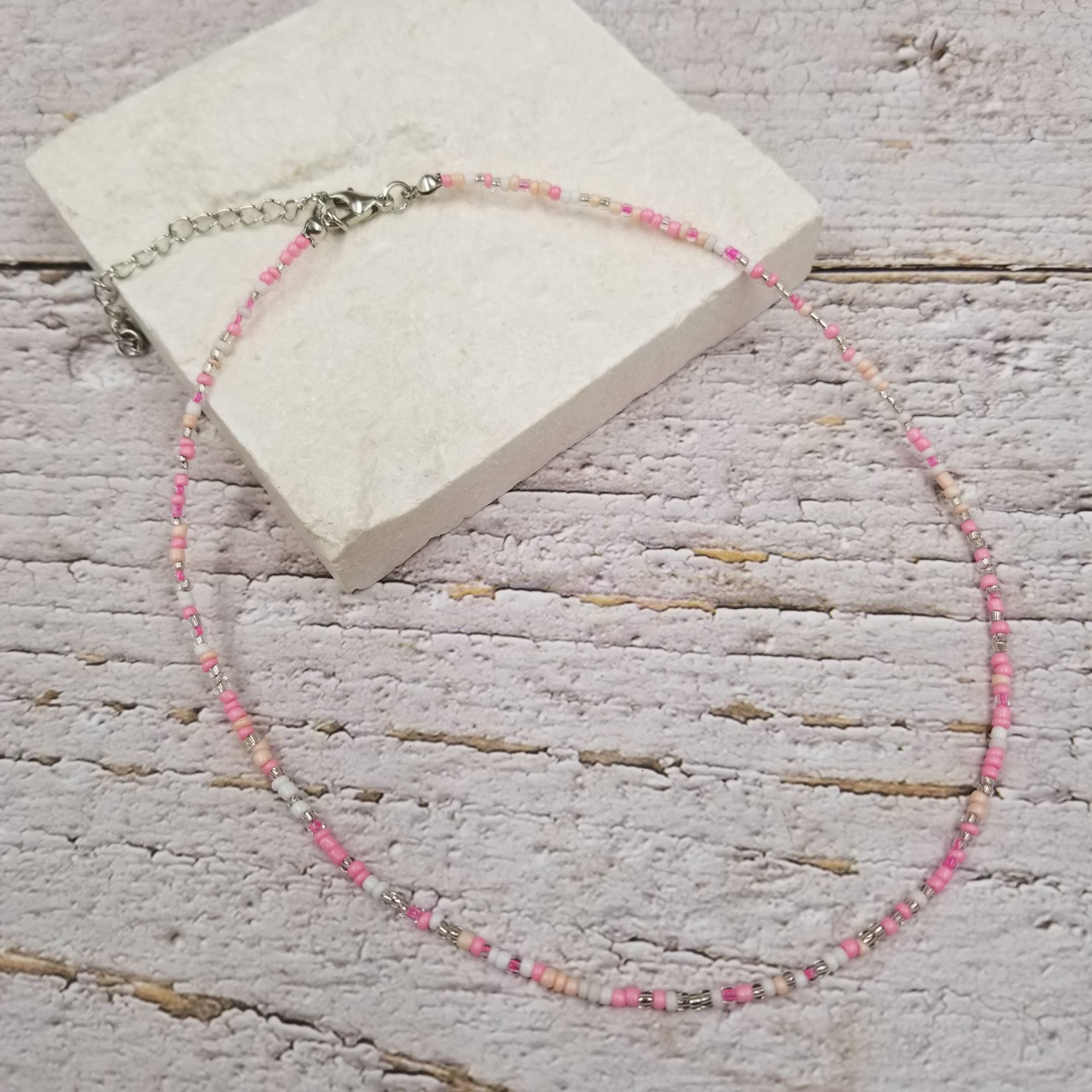 Treasure Wholesale - Wholesale Beaded/Pearl Necklace - Boho Layered Colorful Miyuke Bead Necklace0