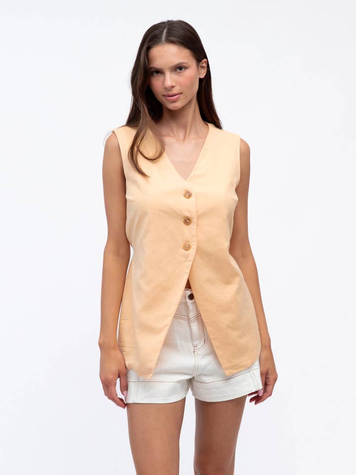 ZENDAYA VEST for wholesale by Global Fashion House