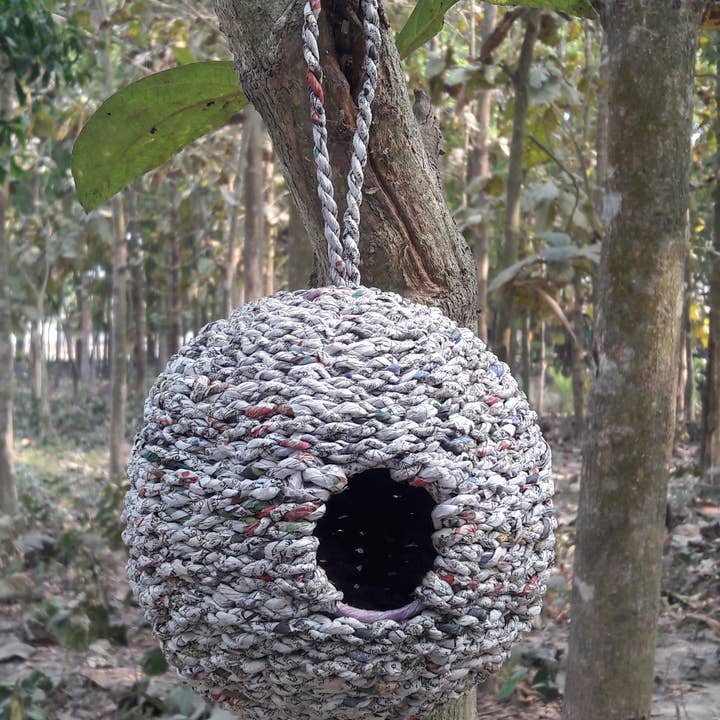 Casa para pájaros de papel reciclado para venta al por mayor de JNDP-CRAFTS