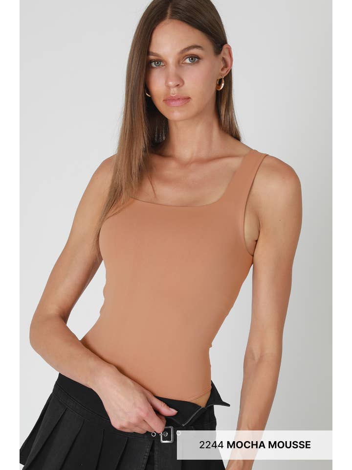 NIKIBIKI - Vendita all'ingrosso Body - Donna - Body con scollo quadrato NS826211