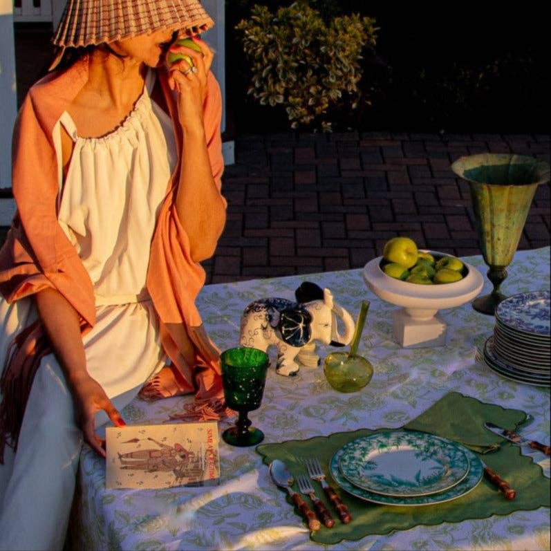 Ro’Table NYC - Wholesale Dinner Plate - Monsoon Verdant Dinner Plate - Set of 4 (+1 Bonus Plate)5