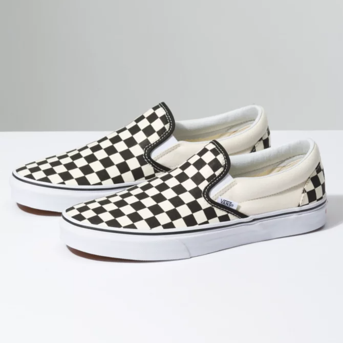 Rat City Sk8 Shop - Vente Baskets à enfiler – homme - Baskets Vans Classic Slip-On à damier noir et blanc3