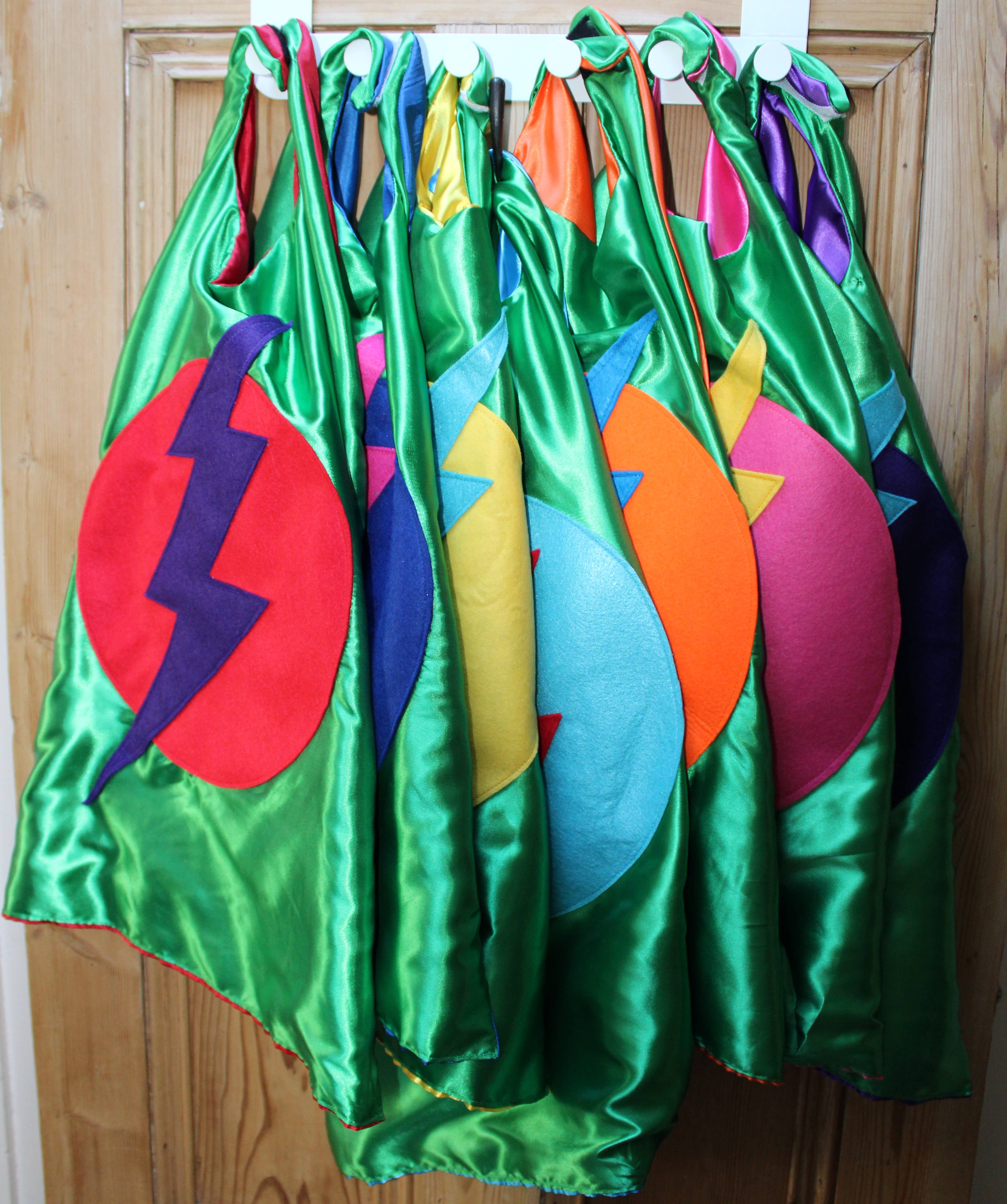 The Flat Of Kat - Wholesale Cape - Kids - Superhero Kids Cape3