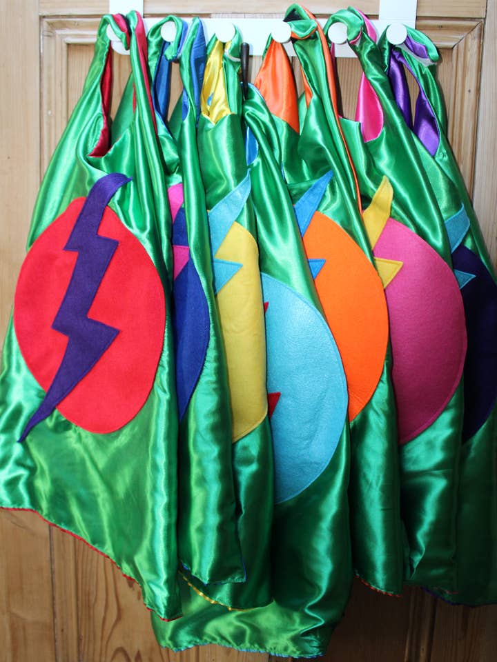 The Flat Of Kat - Wholesale Cape - Kids - Superhero Kids Cape3