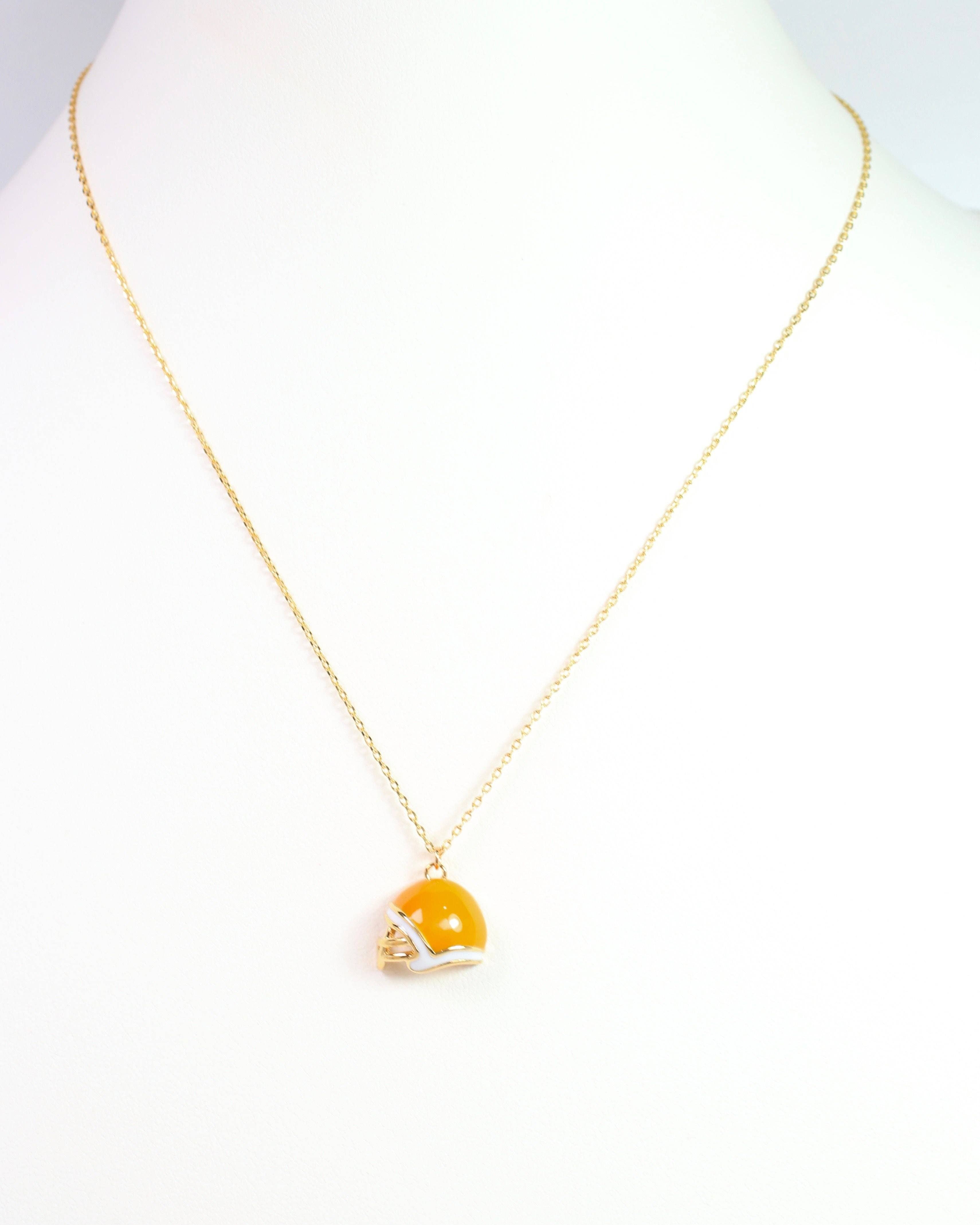 Caroline Hill - Vente Colliers à pendentif - Collier Casque Émail Orange Blanc2