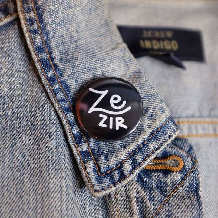 Ze/zir Pronouns Button for wholesale by Bianca's Design Shop