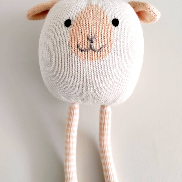 BERTA the sheep for wholesale by Sol de Mayo