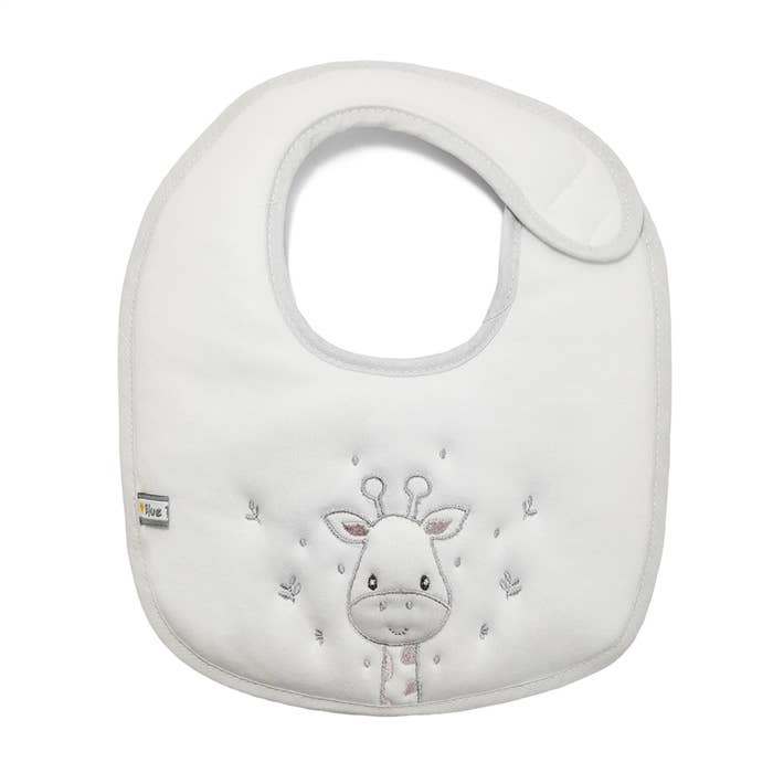 Blue Kids – wholesale Haklapp - Baby – Mellanstor babette i bomull med giraffbroderi1