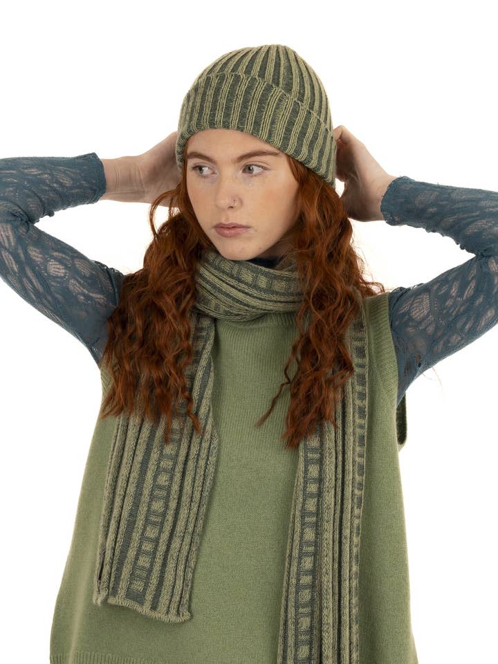 Brindle Sjaal – Getextureerde Ribben met Subtiele Kleurdiepte voor wholesale door McKernan