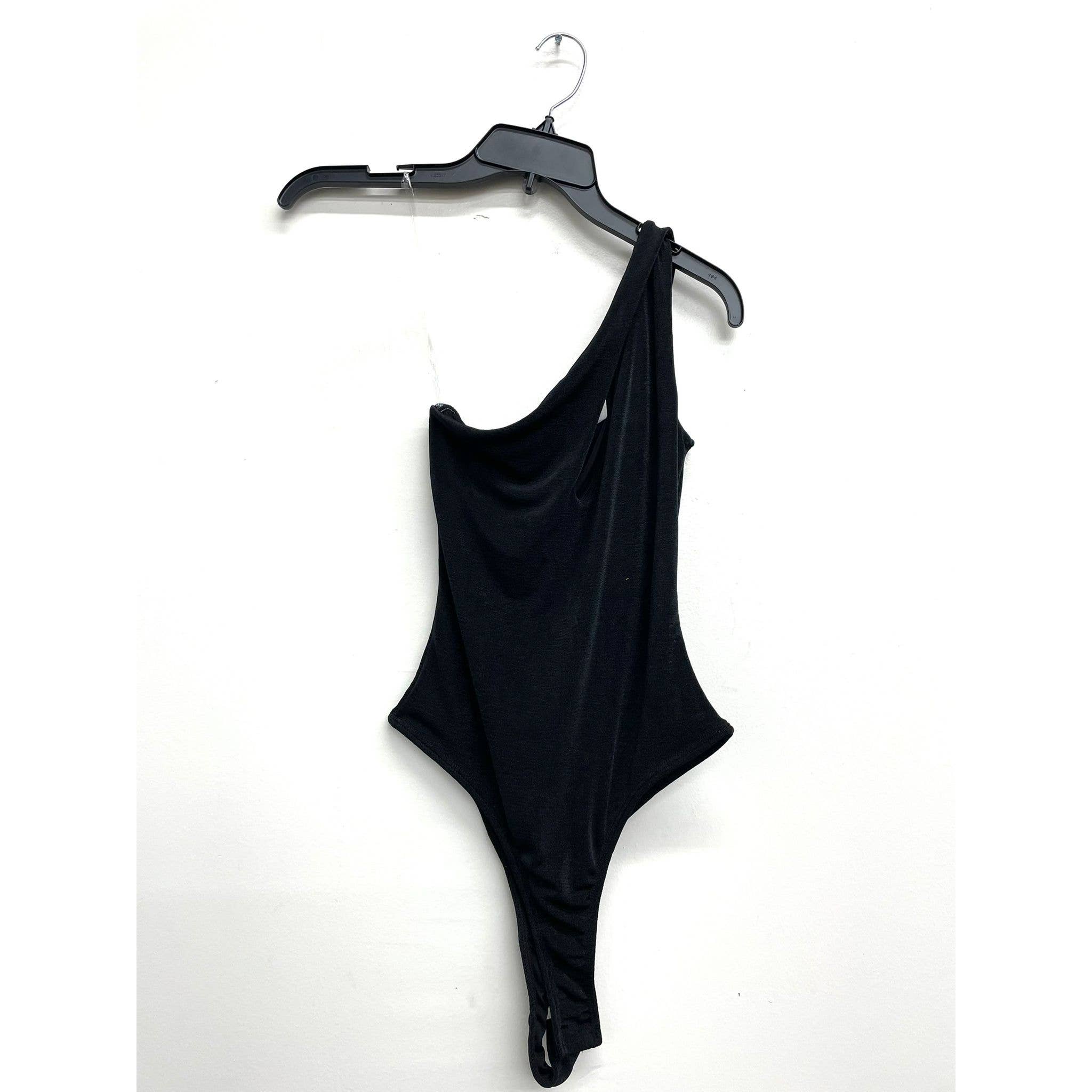 Uptown Apparel - Vente Body – femme - Body doublé à une épaule découpée à une épaule J68231