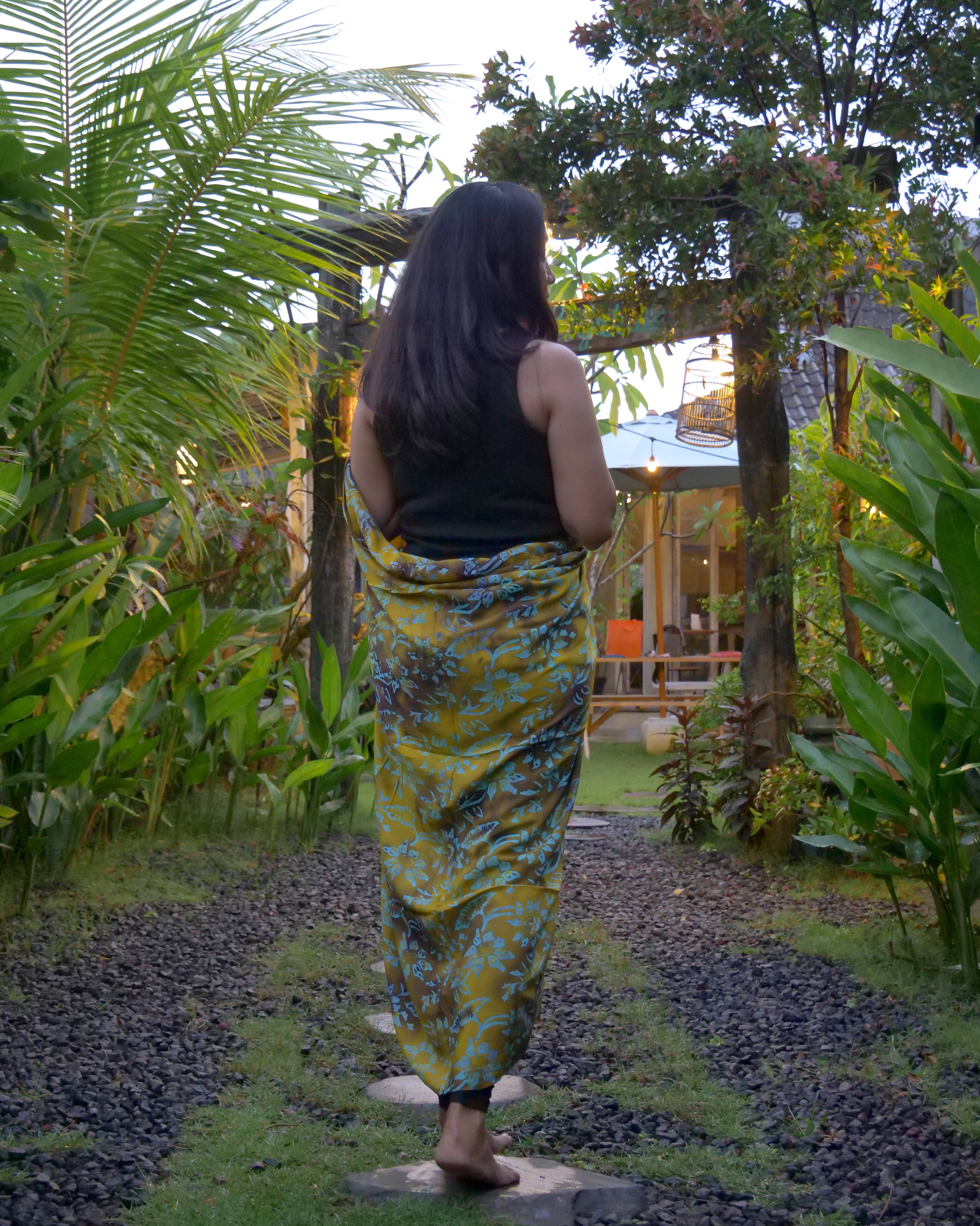 JDLUV – wholesale Swim cover-up – Women’s – Sarong Bali  Floral Wild Rose Antique  Art #S - 0291