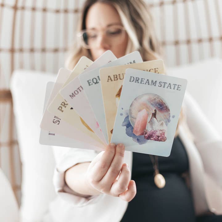 Lisa Fernandes – wholesale Tarot cards – Oracle Card Singles | Themed Spiritual Altar Collectables1