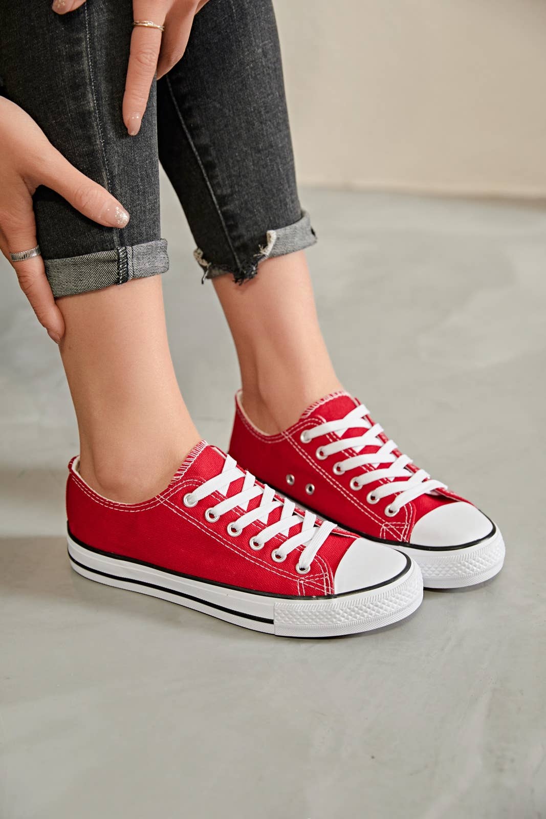 ERYNN - Wholesale Lifestyle Sneakers - Women's - lace-up sneakers - Opaline30