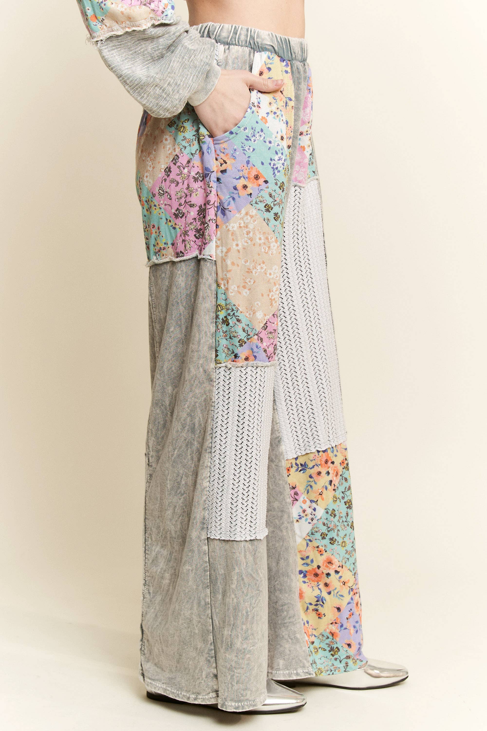 J.Her - Wholesale Pants - Women's - Mineral Washed Floral WaveKnit Jacquard Boho Pants HP61067