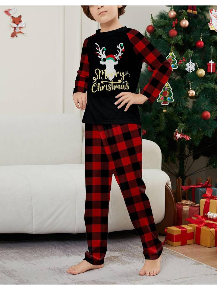 Anna Kaci Wholesale - Wholesale Sleepwear Set - Unisex - Family Christmas Pajama Set with Black Tops Red Plaid Pants5