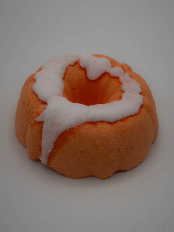 Bundt Cake Bath Bomb for Kids/Teens, Georgia Peach for wholesale by Sassy Bubbles