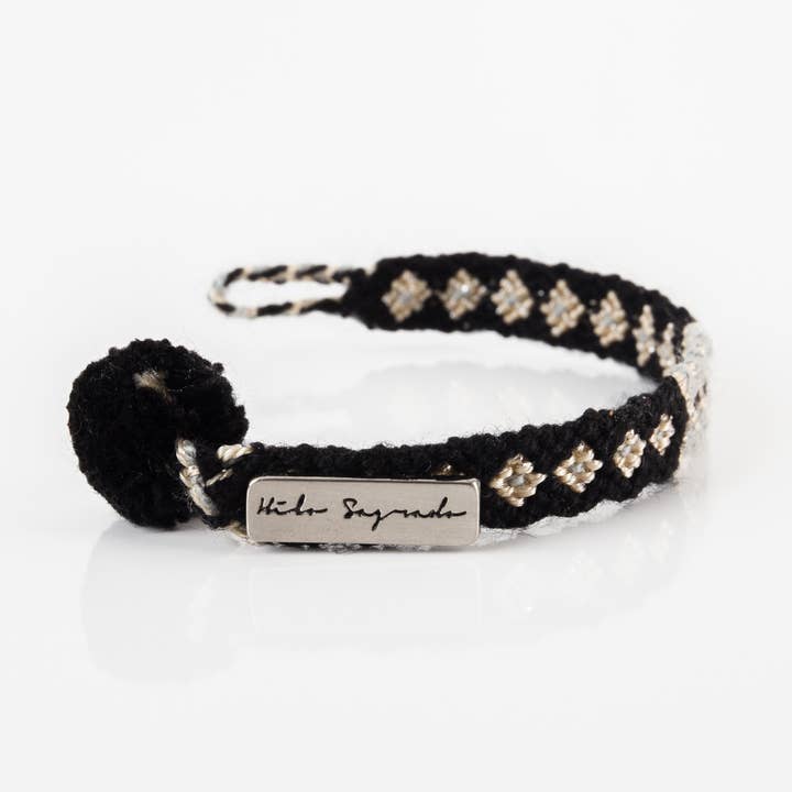 LUXE A01/One threath Bracelet / Beige Sparkle for wholesale by Hilo Sagrado