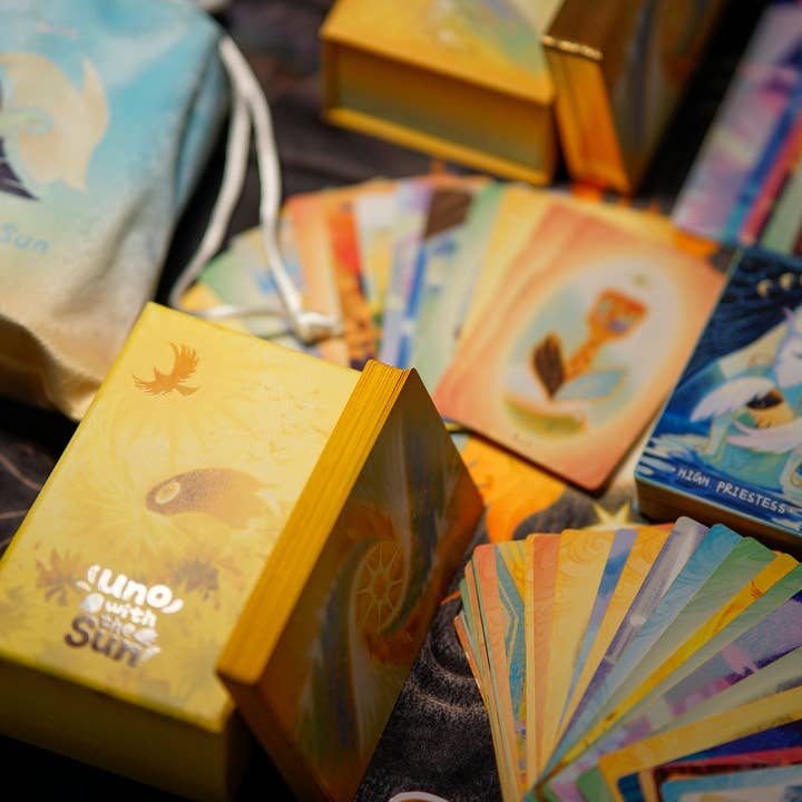 Vermilion Collection - Wholesale Tarot Cards - Uno with the Sun Tarot8