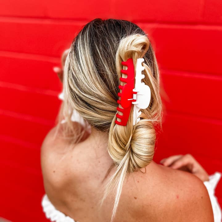 Ruby Red Threads - Wholesale Hair Clip - Women's - Red/White Two-Toned Classic Claw0