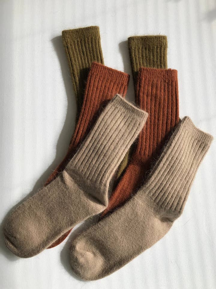 Billy Bamboo - Wholesale Socks - Unisex - ROYAL ANGORA WOOL SOCKS10