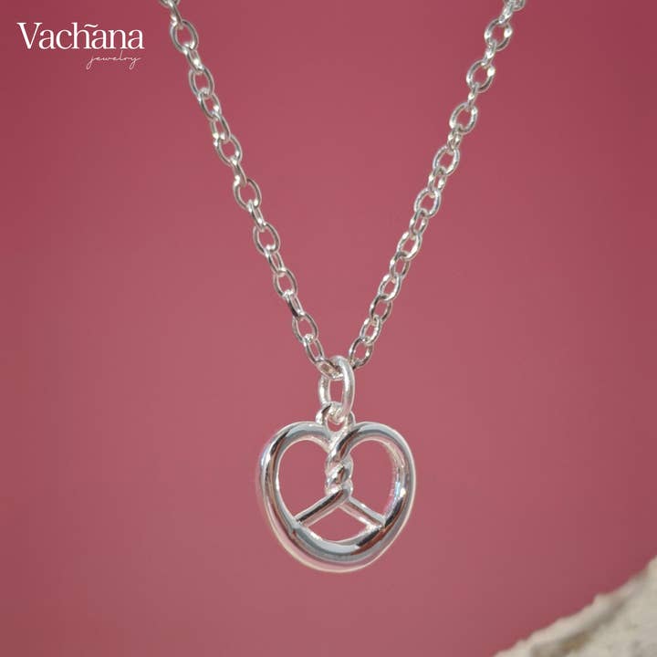 Pretzel Halsband med Hänge i Sterling Silver för wholesale av Vachana