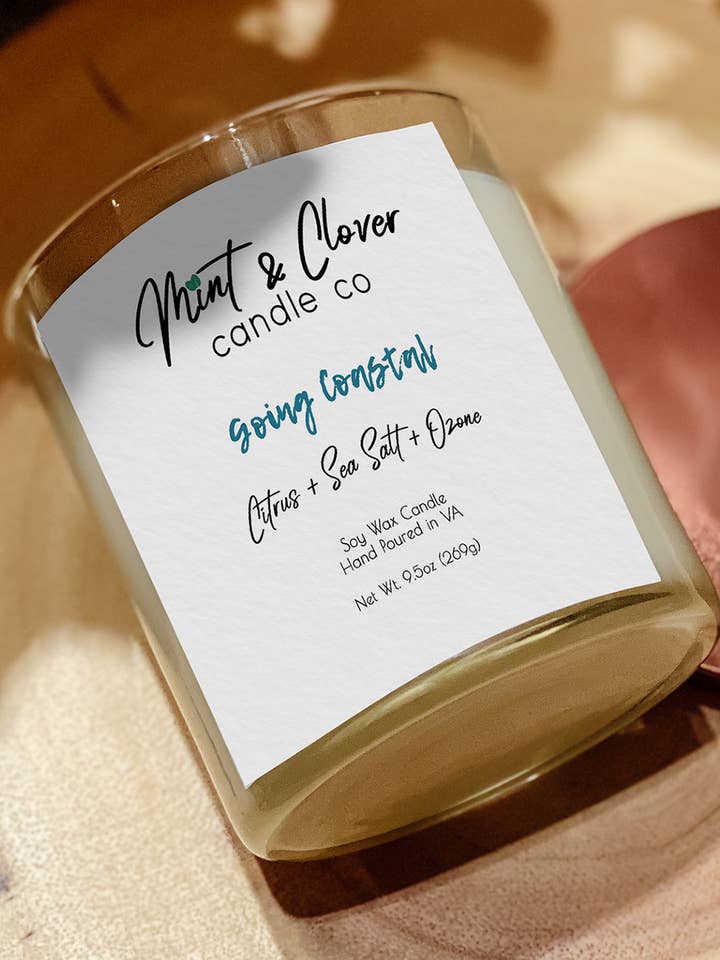 Vela perfumada de cera de soja Going Coastal para venta al por mayor de Mint & Clover Candle Co