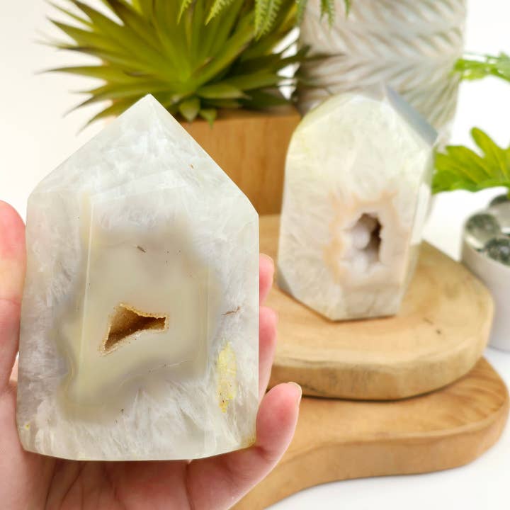 Pointe de cristal poli en géode de druse d'agate - Vous choisissez #2 pour la vente par Rock Paradise
