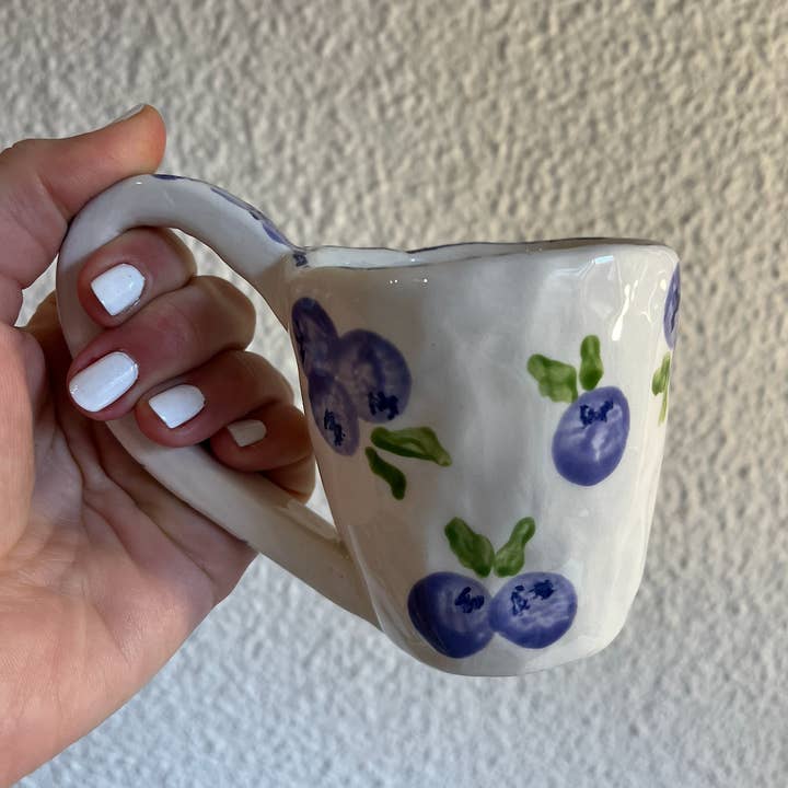 Sofia Lembeye - Wholesale Coffee Mug - Blueberry Cups1