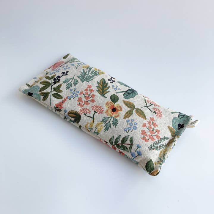 Everhart Candle Co. - Wholesale Spa/Therapy Pillow - Weighted Eye Pillow - Beige Floral1