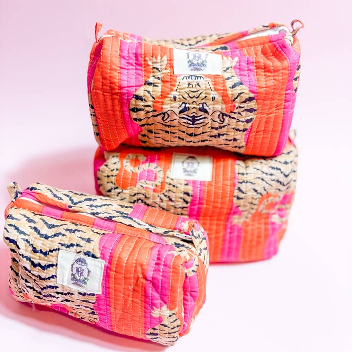 Heart of Grace - Wholesale Makeup/Cosmetic Bag - Pink/Orange Eye of the Tiger Quilted Cosmetic Bags-set of 3