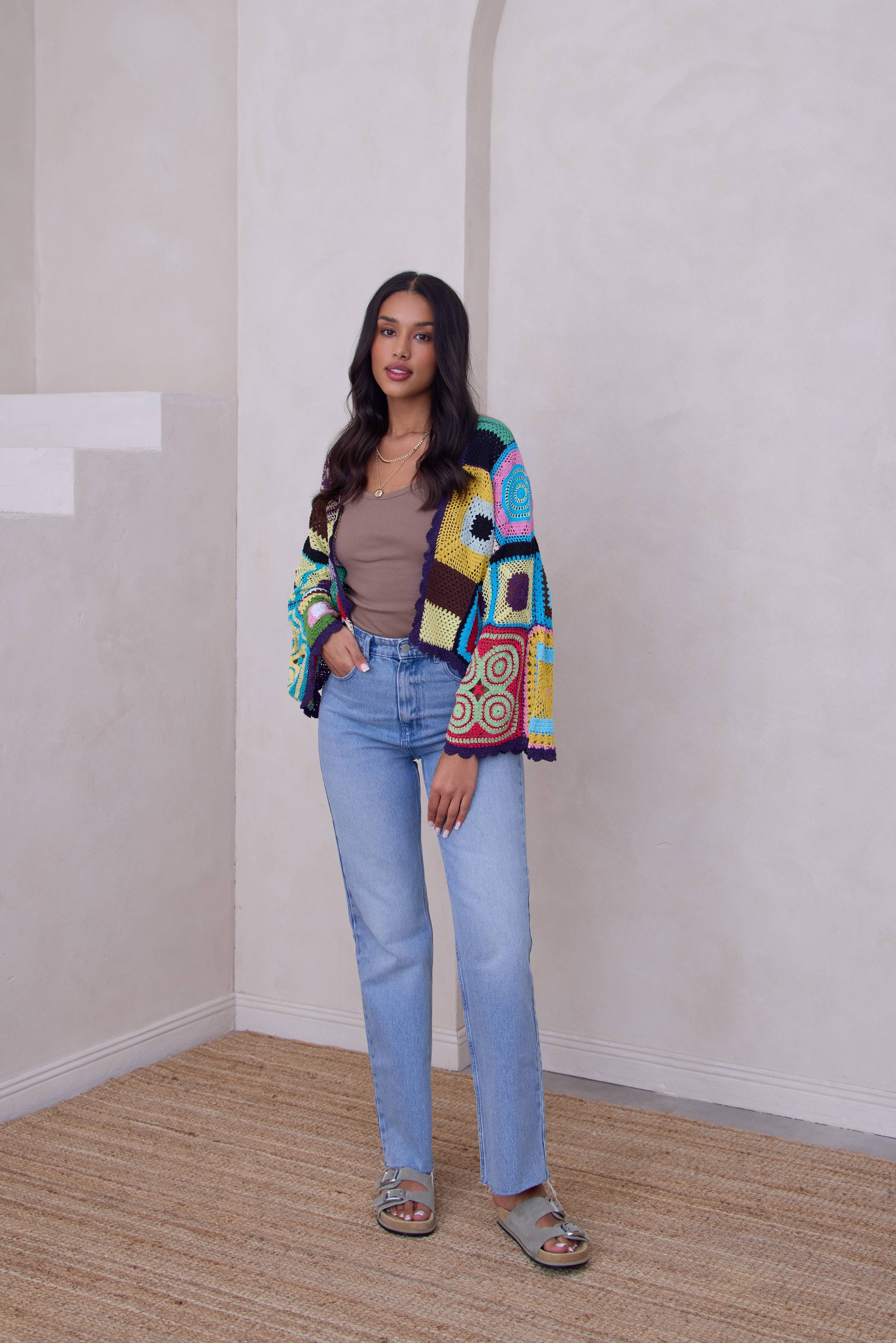 SAACHI – Großhandel Jacke – Damen – Mehrfarbige Häkeljacke aus Baumwolle3