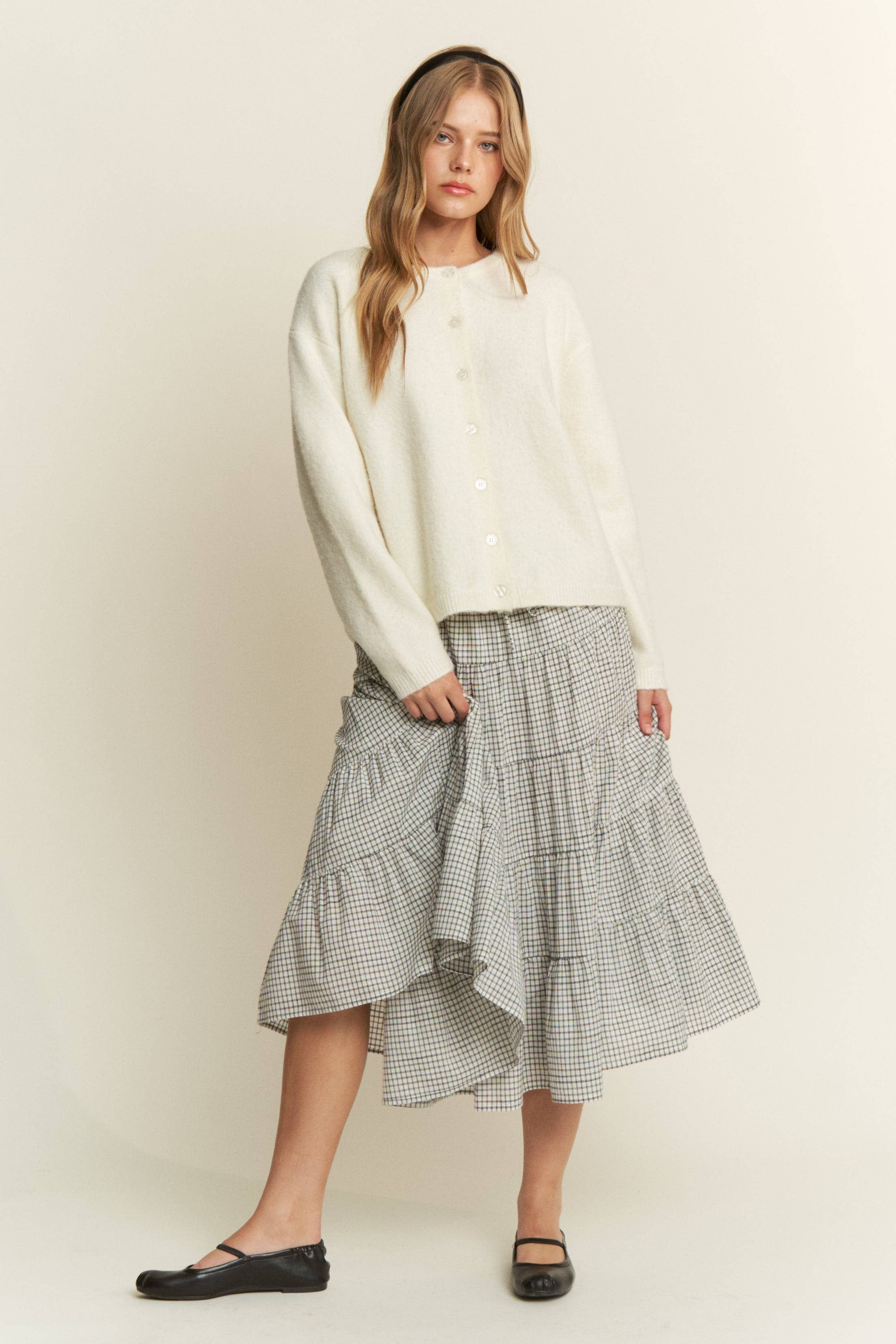 Ivory Cozy Button-up Knit Cardigan for wholesale on Faire3