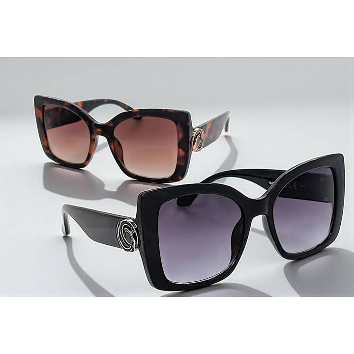 Gloria - Lunettes de soleil pour femmes - 2 styles pour la vente par EyeLevel