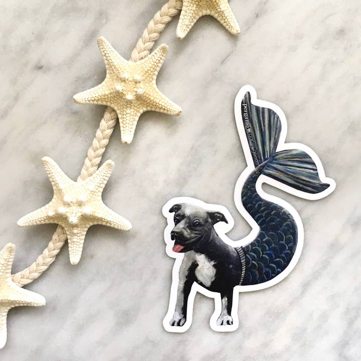 Pergamo Paper Goods – wholesale Klistermärke – Pit Bull valp sjöjungfru vinyl klistermärke - 4"4