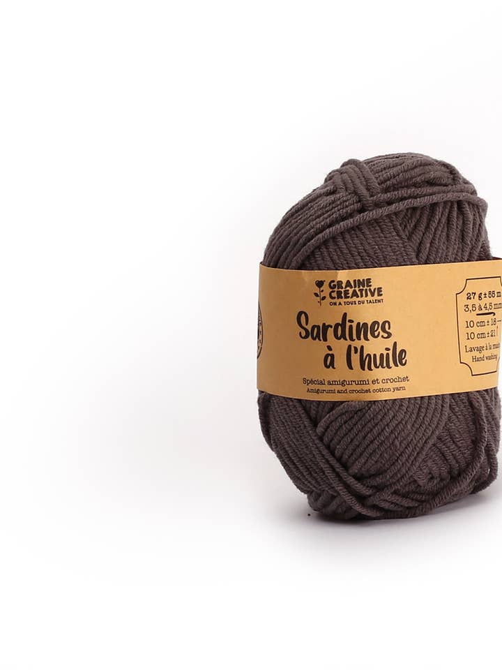 DARK GRAY COTTON YARN SPECIAL AMIGURUMI SARDINES IN OIL for wholesale by Graine Créative