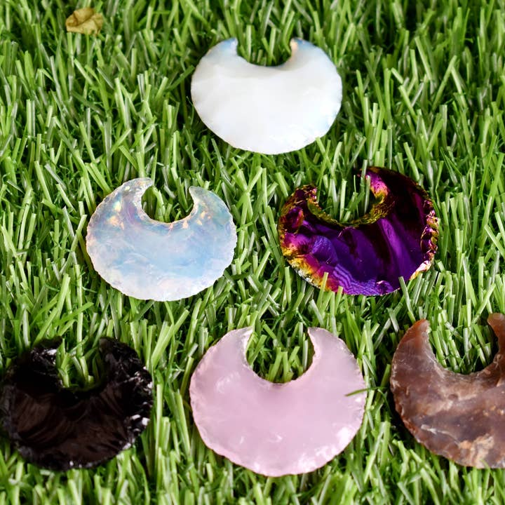 Soothing Crystals - Wholesale Spiritual Stone/Crystal - Moon Arrowheads | Crystal Pieces | Artisan Jewelry5