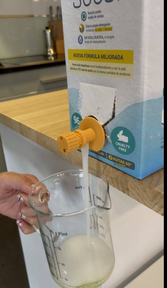 SOUJI - Wholesale Liquid Laundry Detergent - Eco-friendly 3-in-1 liquid laundry detergent 5L3