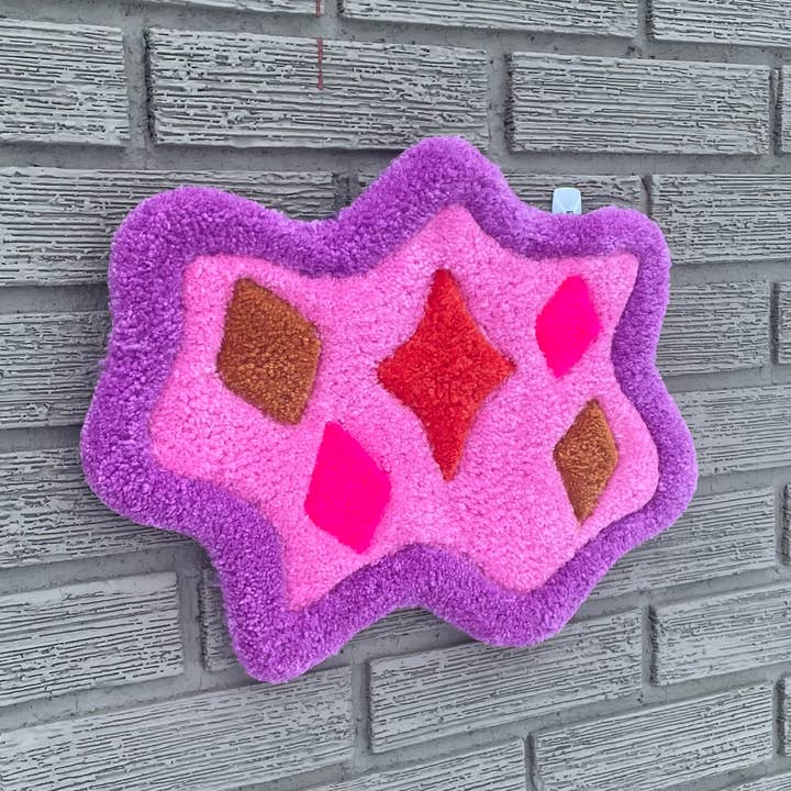 Hi Cutie - Wholesale Wall Accent - Sparkle Squiggle Tufted Wall Hanging1