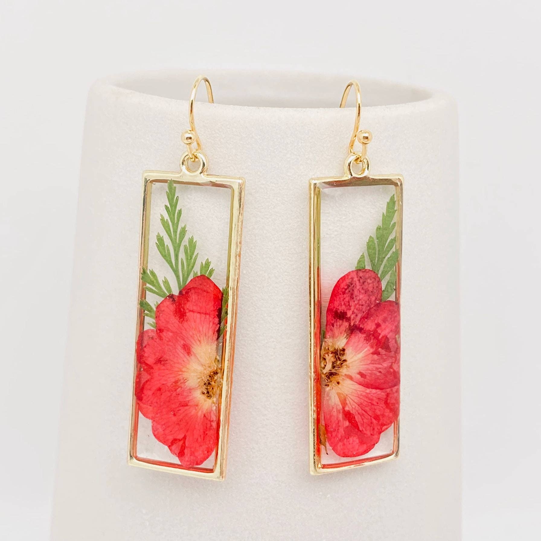 Mio Queena - Wholesale Dangle Earrings - Rose & Ferns Genuine Dried Flowers Rectangular Earrings -PDF1