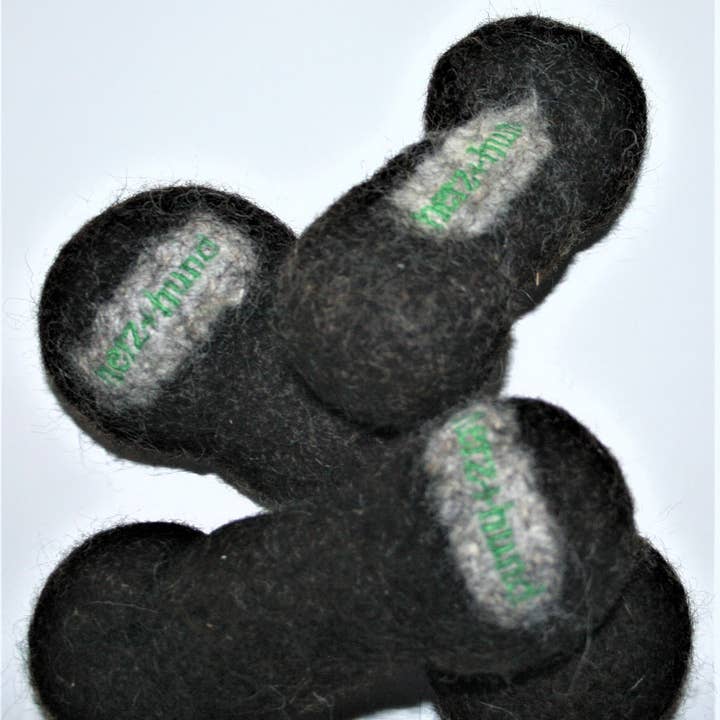 Hundeben i økologisk uldfilt, brun for engroshandel hos herzundhund