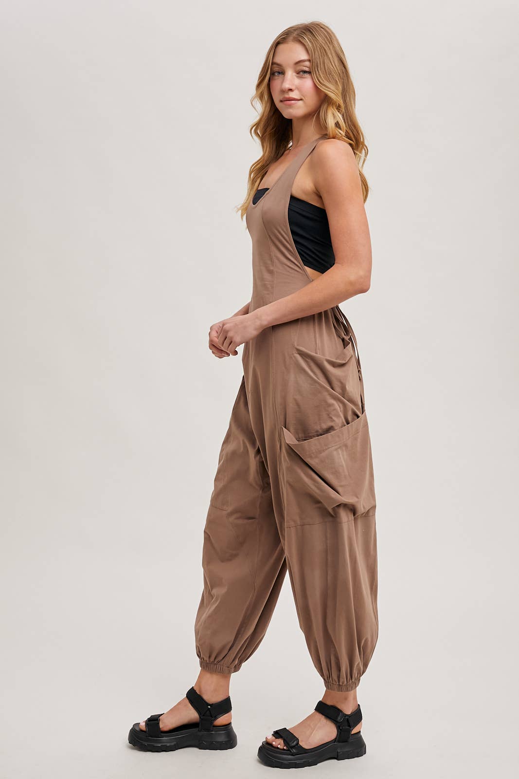 Bluivy - Wholesale Jumpsuit - Women's - RELAXED FIT BEGGY PANTS JUMPSUIT WITH POCKETS20