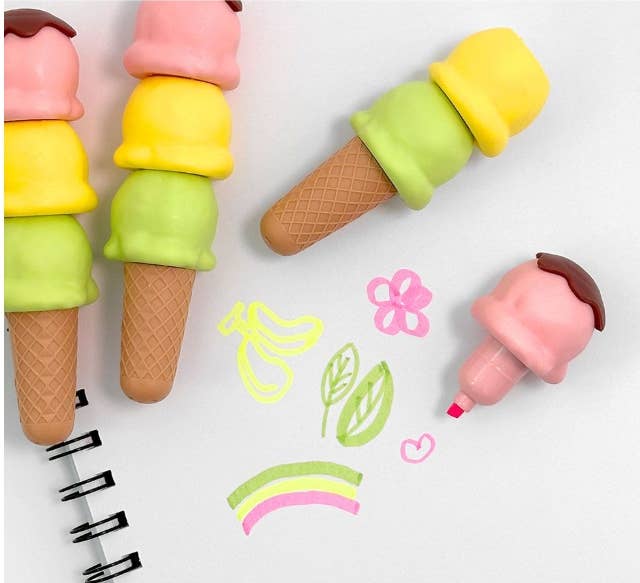 K-Wonderland - Wholesale Highlighter - Ice Cream Cone Highlighter Pen – 3 Colors in One!2