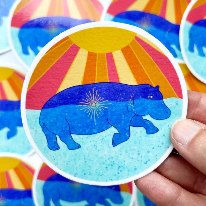 Autocollant en vinyle Swimming Hippo pour la vente par Sadly Harmless Illustration