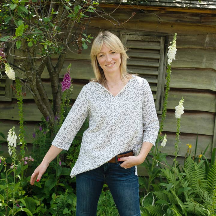 Katoenen tuniek met print - gele of grijze knop voor wholesale door Lime Tree Design