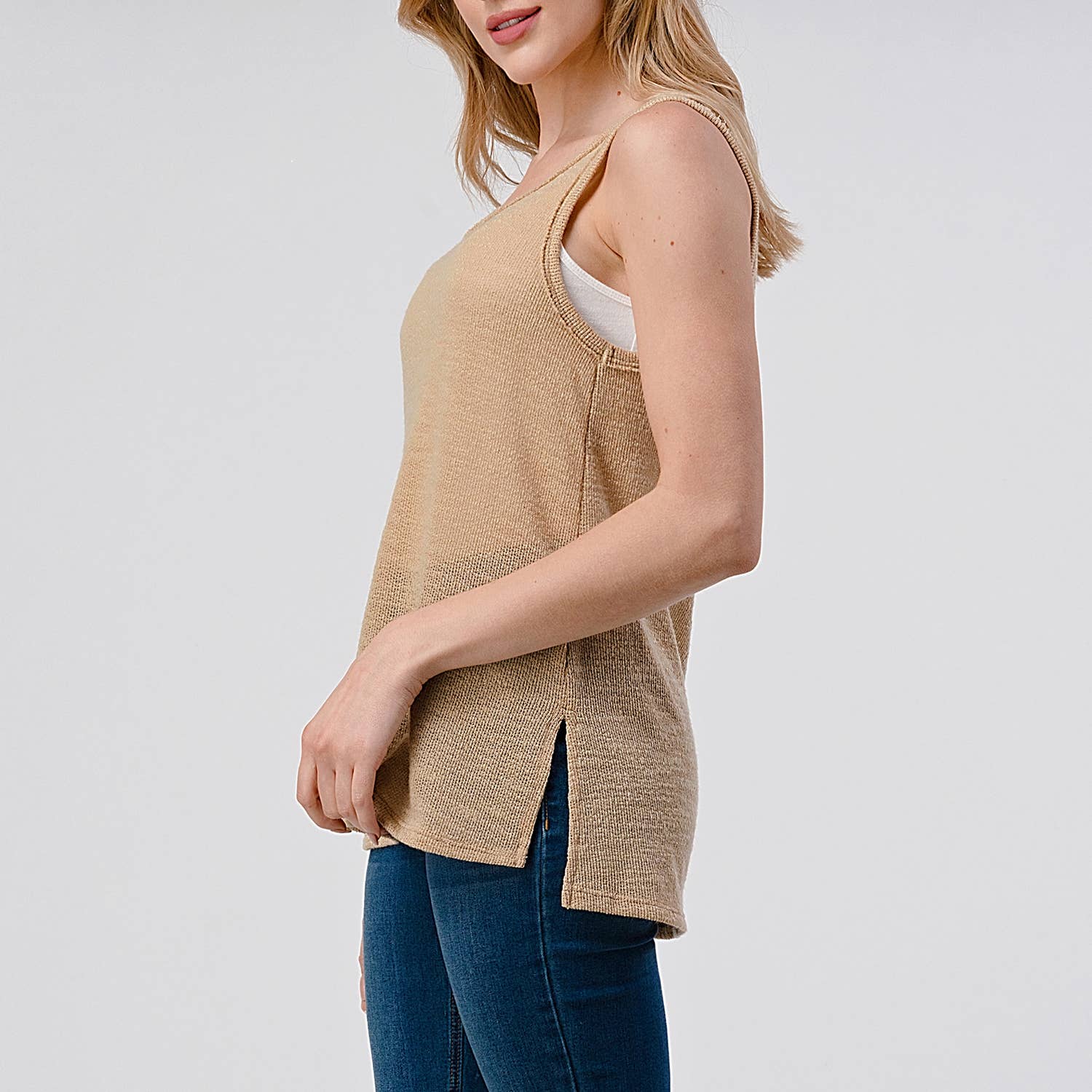 Heimious - Vendita all'ingrosso Canotta - Donna - Canotta Slub Texture con spacchi laterali, T46726